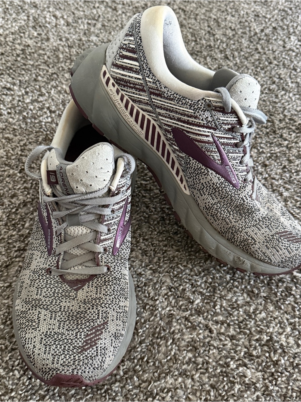 Brooks Women's Running Shoes in Gray and Plum Accents Size 10